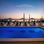 Royal Promons - Heated Pool Starigrad Paklenica