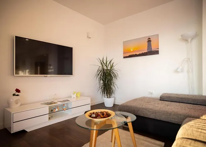 Royal Promons - Heated Pool Starigrad Paklenica